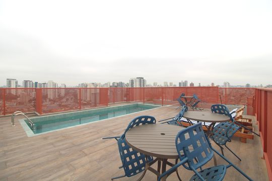 Piscina de apartamento para alugar com 2 quartos, 40m² em Jardim Prudência, São Paulo
