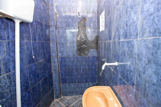 Banheiro de casa para alugar com 1 quarto, 113m² em Casa Grande, Diadema