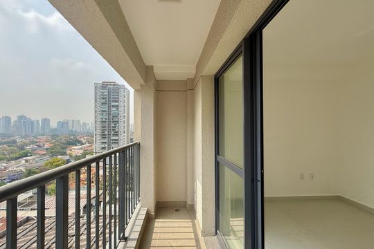 Sacada  de kitnet/studio para alugar com 1 quarto, 24m² em Vila Cordeiro, São Paulo