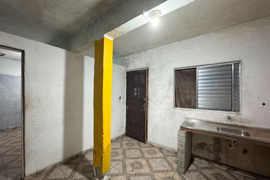 Cozinha  de casa para alugar com 1 quarto, 44m² em Parque das Garcas, São Bernardo do Campo