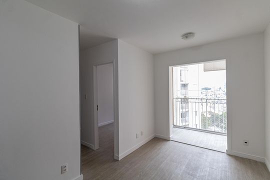 Apartamento à venda com 2 quartos, 47m² em Vila Santana, São Paulo