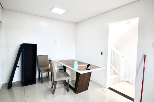 Casa para alugar com 3 quartos, 120m² em Jardim Miriam, Ferraz de Vasconcelos