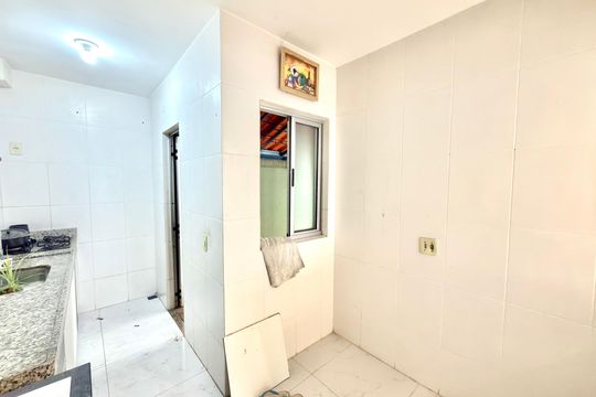 Cozinha e Área de Serviço de apartamento para alugar com 2 quartos, 50m² em Cândida Ferreira, Contagem