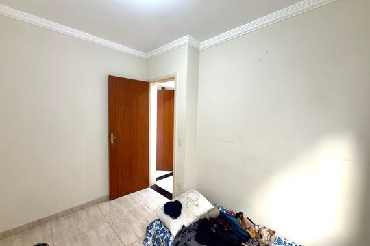Quarto 2 de apartamento para alugar com 2 quartos, 50m² em Cândida Ferreira, Contagem