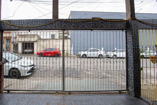 Garagem de casa para alugar com 2 quartos, 111m² em Casa Grande, Diadema