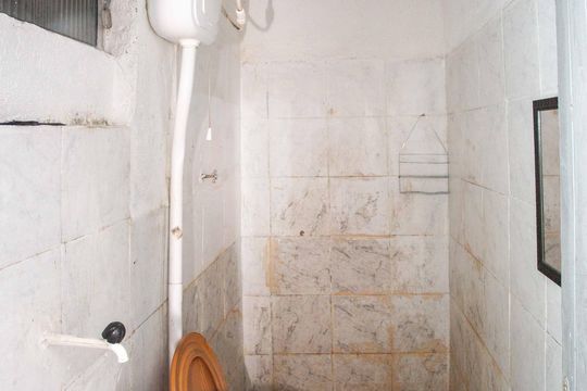 Banheiro de casa para alugar com 2 quartos, 111m² em Casa Grande, Diadema
