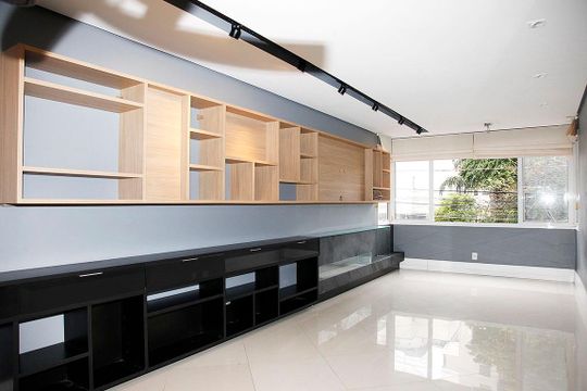 Sala de apartamento à venda com 2 quartos, 98m² em Petrópolis, Porto Alegre