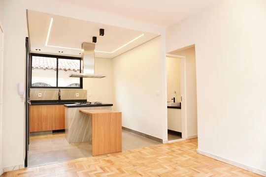 Apartamento à venda com 3 quartos, 85m² em Vila Paris, Belo Horizonte