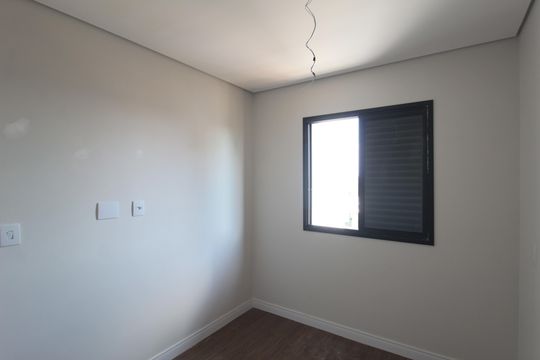 Quarto de apartamento à venda com 3 quartos, 120m² em Indaiá, Belo Horizonte
