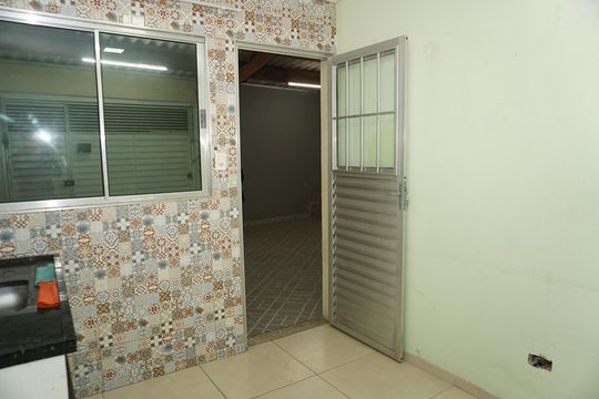 Cozinha de casa para alugar com 3 quartos, 150m² em Jardim Sao Francisco, Embu das Artes