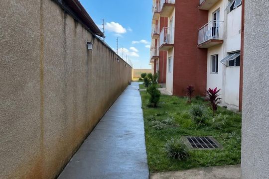 Área externa de apartamento à venda com 3 quartos, 61m² em Jardim Itapeva, Mauá
