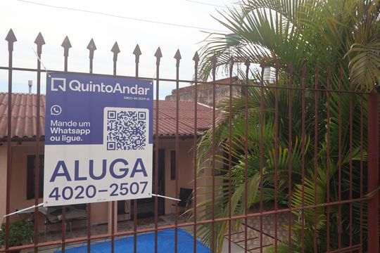 Placa de casa para alugar com 1 quarto, 60m² em Nova Cachoeirinha, Cachoeirinha