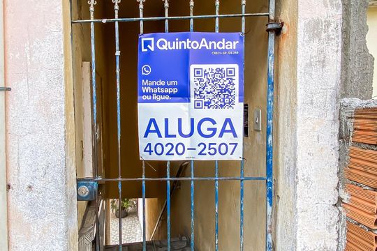 Fachada de casa para alugar com 1 quarto, 30m² em Engenheiro Goulart, São Paulo