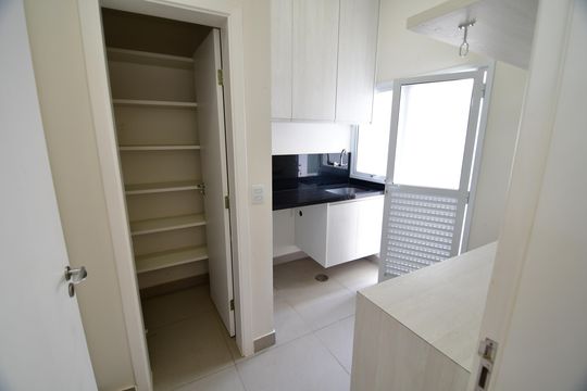 Área de Serviço de casa de condomínio à venda com 4 quartos, 323m² em Residencial Parque dos Alecrins, Campinas