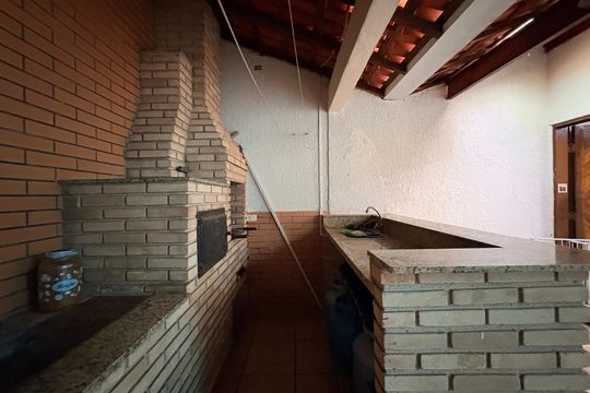 Churrasqueira de casa à venda com 4 quartos, 303m² em Rp10 (regiões de Planejamento), Mauá