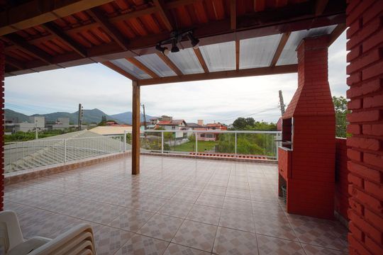 Vista do Quarto 3 de casa para alugar com 3 quartos, 105m² em Campeche, Florianópolis
