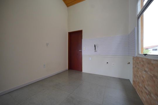 Cozinha  de casa para alugar com 3 quartos, 105m² em Campeche, Florianópolis