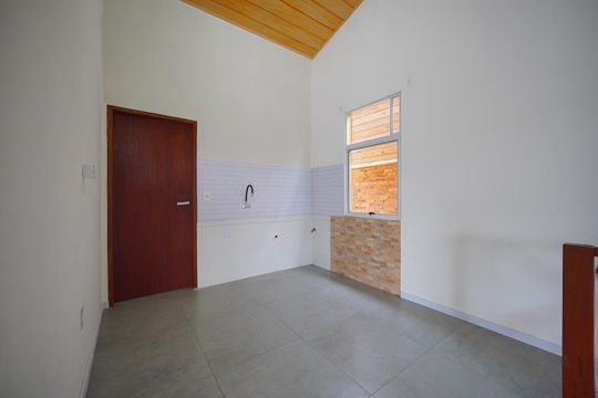Cozinha  de casa para alugar com 3 quartos, 105m² em Campeche, Florianópolis