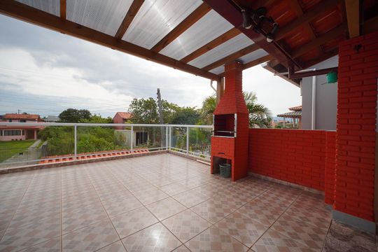 Varanda da Sala  de casa para alugar com 3 quartos, 105m² em Campeche, Florianópolis