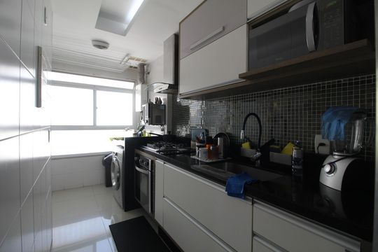 Cozinha de apartamento à venda com 3 quartos, 114m² em Barra Olímpica, Rio de Janeiro
