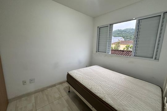 Quarto de apartamento para alugar com 1 quarto, 35m² em Vila Voturuá, São Vicente
