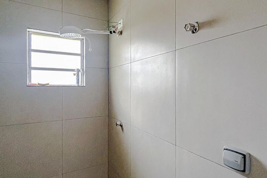 Banheiro de casa para alugar com 3 quartos, 120m² em Jardim Alto Pedroso, São Paulo