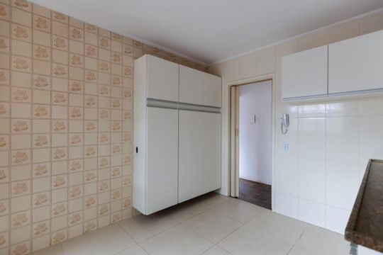 Cozinha de apartamento para alugar com 2 quartos, 80m² em Parque Peruche, São Paulo
