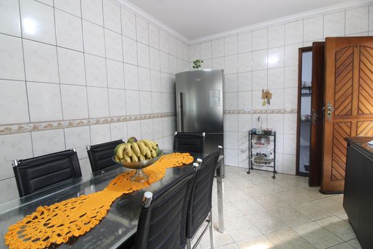 cozinha de casa para alugar com 3 quartos, 193m² em Cangaiba, São Paulo