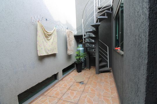 quintal de casa para alugar com 3 quartos, 193m² em Cangaiba, São Paulo