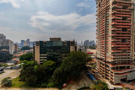 Apartamento à venda com 3 quartos, 167m² em Jardim das Acacias, São Paulo