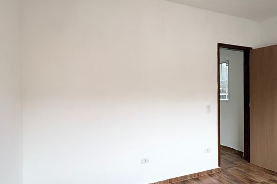 Quarto de casa para alugar com 1 quarto, 90m² em Moinho Velho, São Paulo