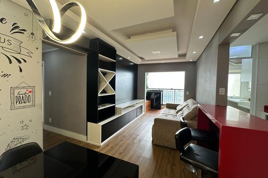 Apartamento para alugar com 2 quartos, 68m² em Jardim Tupanci, Barueri