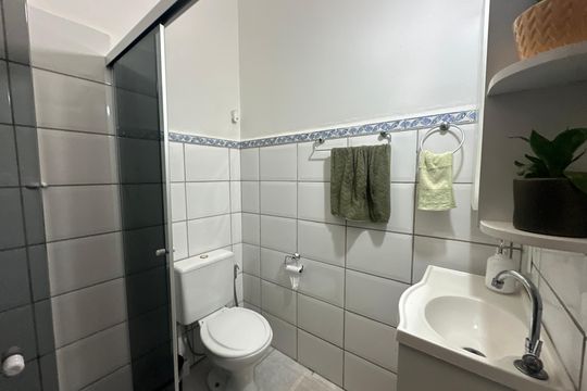 Banheiro de casa à venda com 2 quartos, 139m² em Jardim California, Barueri