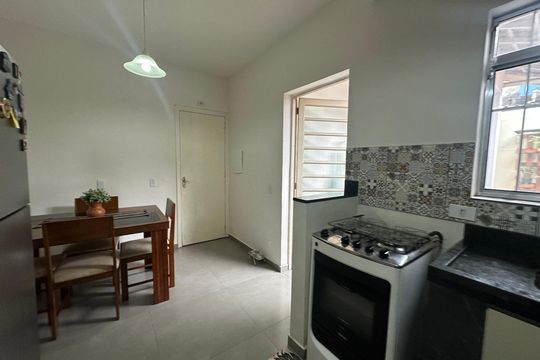 Cozinha de casa à venda com 2 quartos, 139m² em Jardim California, Barueri
