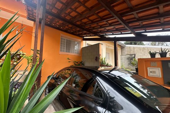 Garagem de casa à venda com 2 quartos, 139m² em Jardim California, Barueri