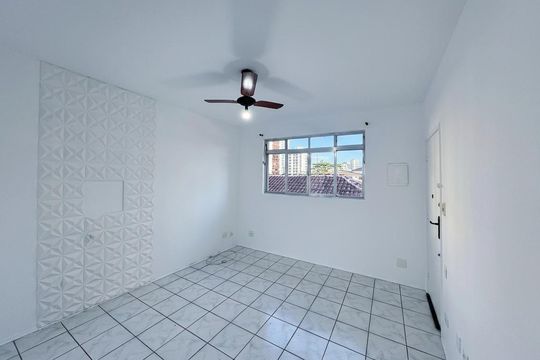 Sala de apartamento para alugar com 1 quarto, 65m² em Aparecida, Santos