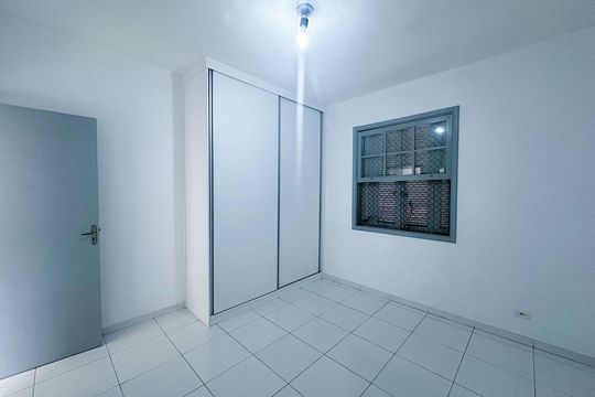 Quarto de apartamento para alugar com 2 quartos, 89m² em Boqueirão, Santos