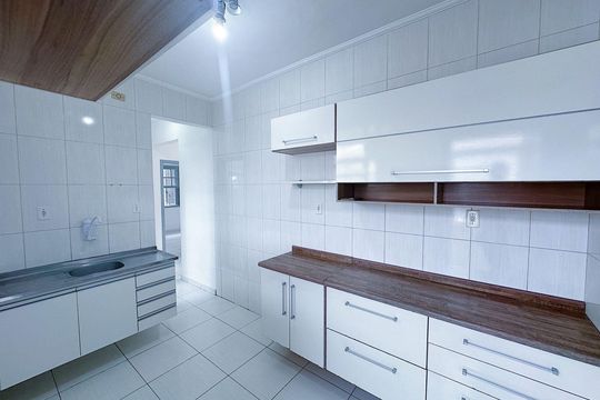 Cozinha de apartamento para alugar com 2 quartos, 89m² em Boqueirão, Santos