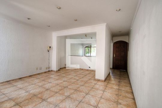 Casa para alugar com 3 quartos, 67m² em Vila Mariana, São Paulo
