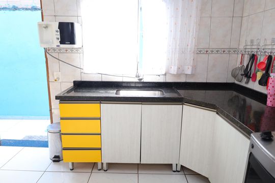 Cozinha de casa à venda com 4 quartos, 125m² em Vila Abc, São Paulo