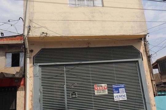 Fachada de casa à venda com 6 quartos, 150m² em Parque Sao Rafael, São Paulo
