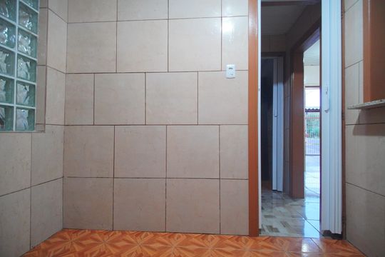 Cozinha de casa à venda com 2 quartos, 80m² em Vicentina, São Leopoldo
