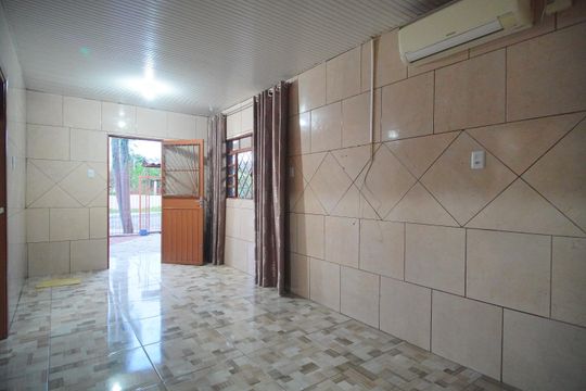 sala de casa à venda com 2 quartos, 80m² em Vicentina, São Leopoldo