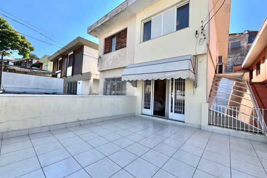 Varanda de casa à venda com 3 quartos, 125m² em Jabaquara, São Paulo