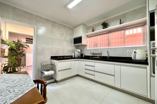 Cozinha de casa à venda com 3 quartos, 125m² em Jabaquara, São Paulo