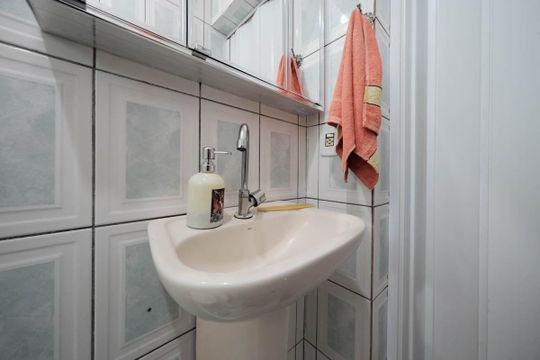 Banheiro 2 de casa à venda com 6 quartos, 250m² em Jardim Ipanema (zona Leste), São Paulo
