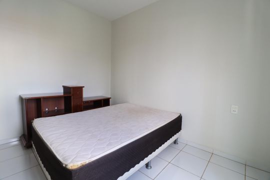Quarto de apartamento para alugar com 1 quarto, 40m² em Tibery, Uberlândia