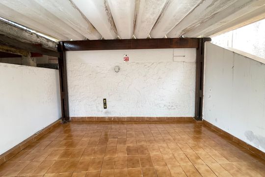 Garagem de casa à venda com 4 quartos, 196m² em Jaguaré, São Paulo