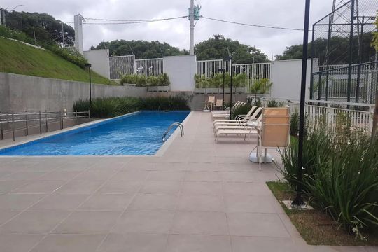 Área comum - Piscina de apartamento para alugar com 2 quartos, 57m² em Jardim das Cerejeiras, Campinas