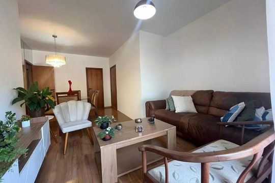 Sala de apartamento à venda com 3 quartos, 120m² em Sion, Belo Horizonte